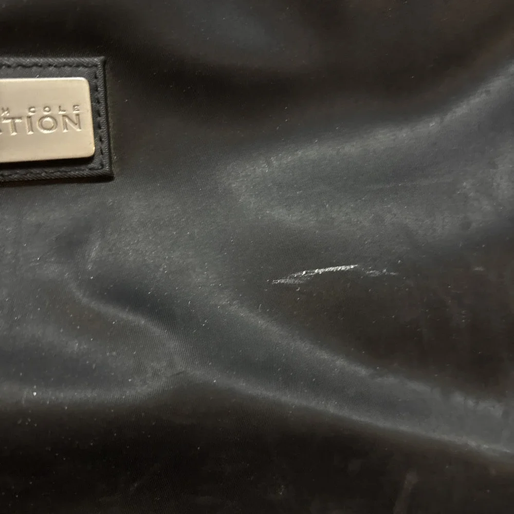 Kenneth Cole Reaction Black Duffel Overnight Travel Bag With Shoulder Strap Blk